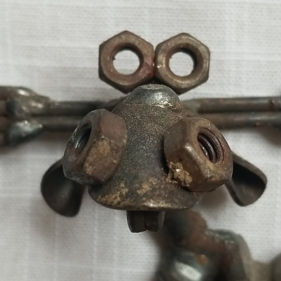 ๐ UNIQUE Handmade Moose Screws & Nails Key Holder - Picture 5 of 10